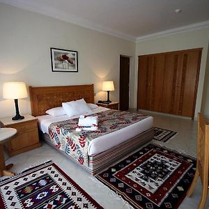 Apartament z łóżkiem king-size
